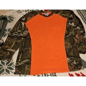 Tech‎ Mesh Size Small Camo And Orange Shirt